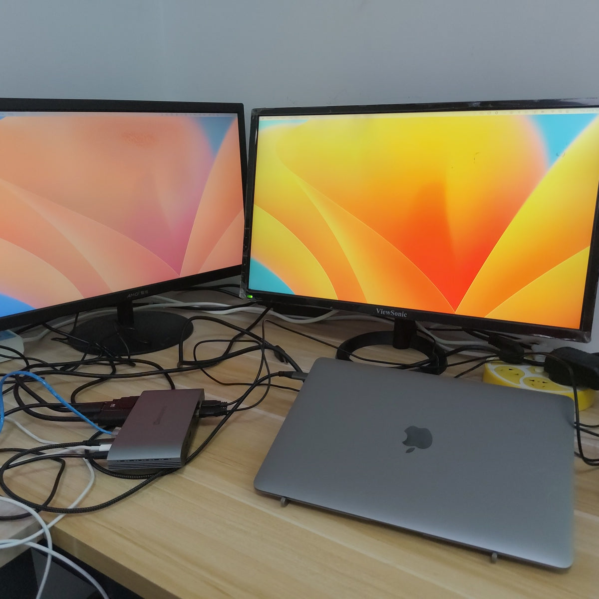 How to continue to use DS808 and monitor to work with MacBook 
